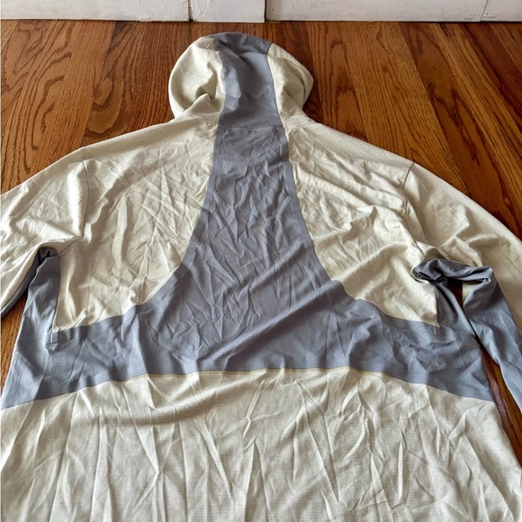 Lululemon Athletica Cream and Gray Pullover Small - Picture 11 of 11